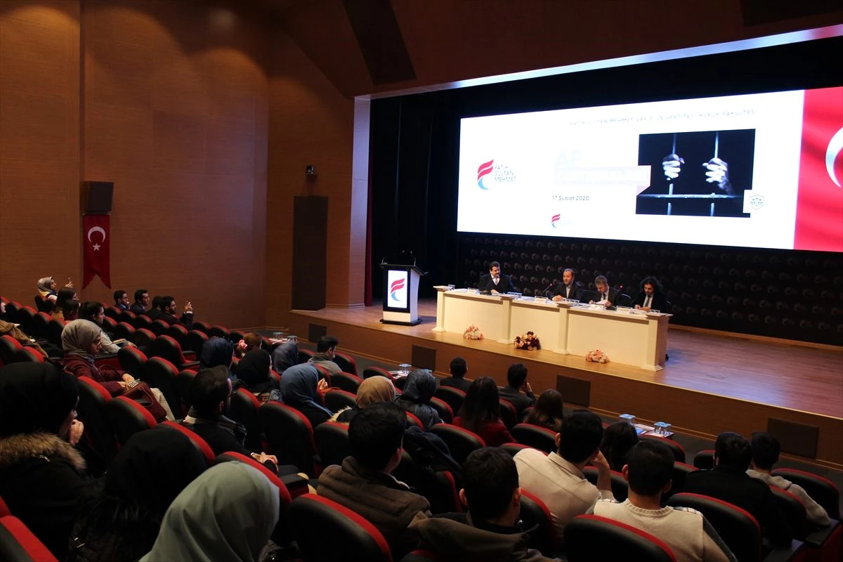 FSM Vakıf Üniversitesinde "Af Tartışmaları" Paneli