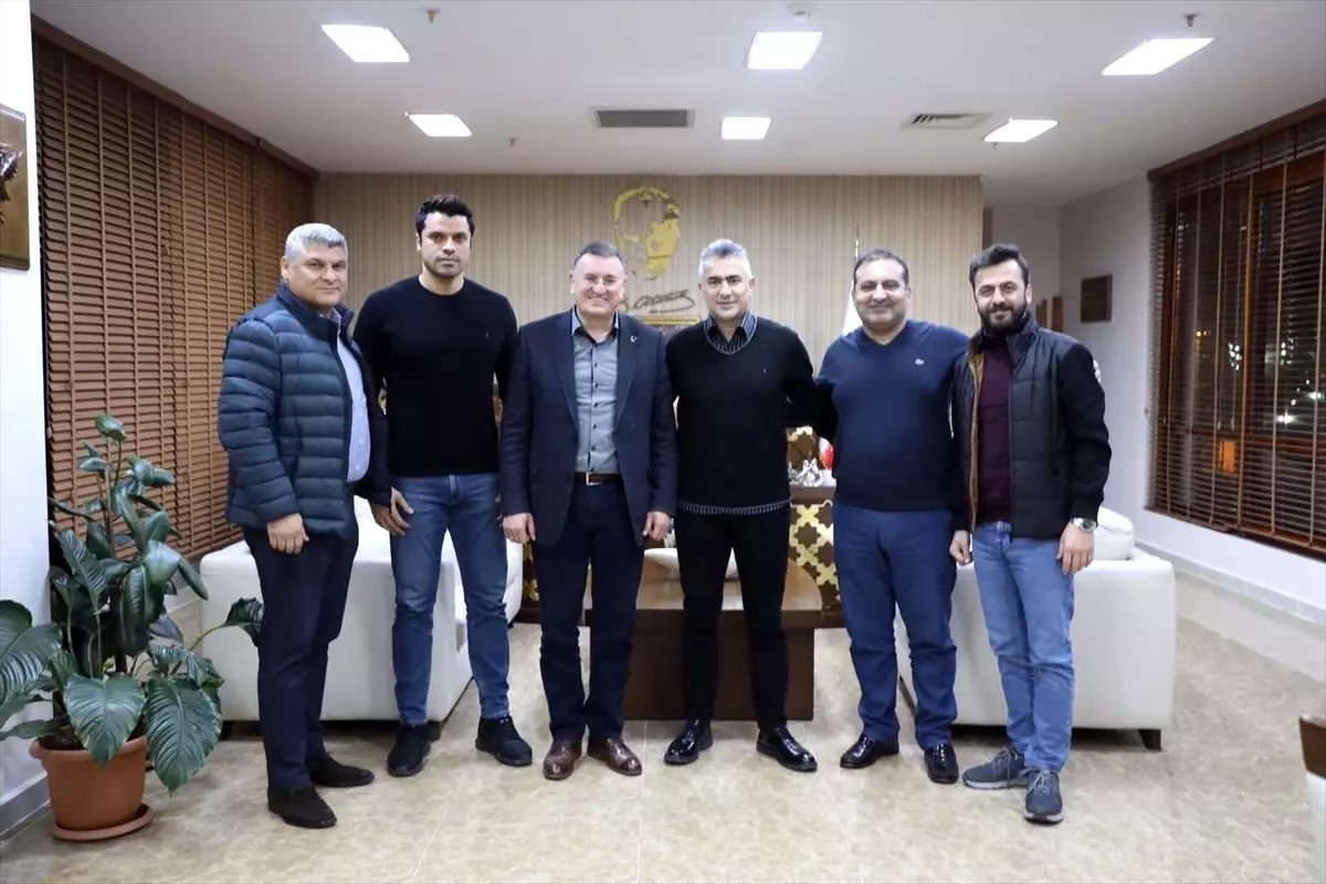 Hatayspor, teknik direktör Mehmet Altıparmak ile anlaştı