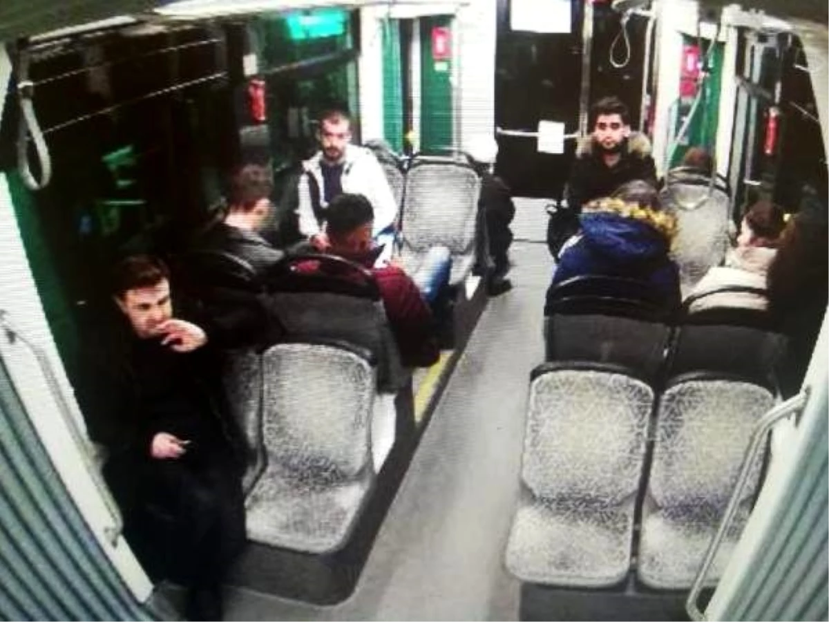 Kadir Şeker\'in cinayetten önce bindiği tramvaydaki görüntüleri ortaya çıktı