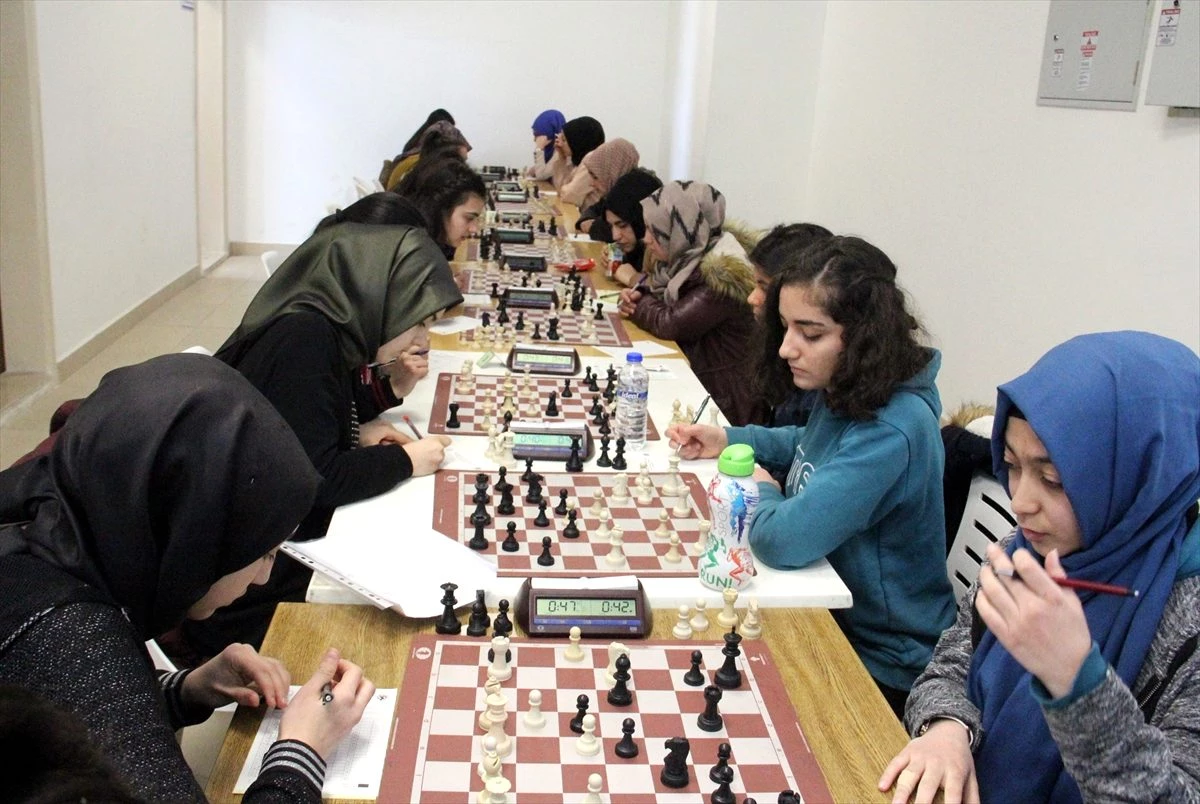 Malatya\'da okullar arası satranç müsabakaları başladı