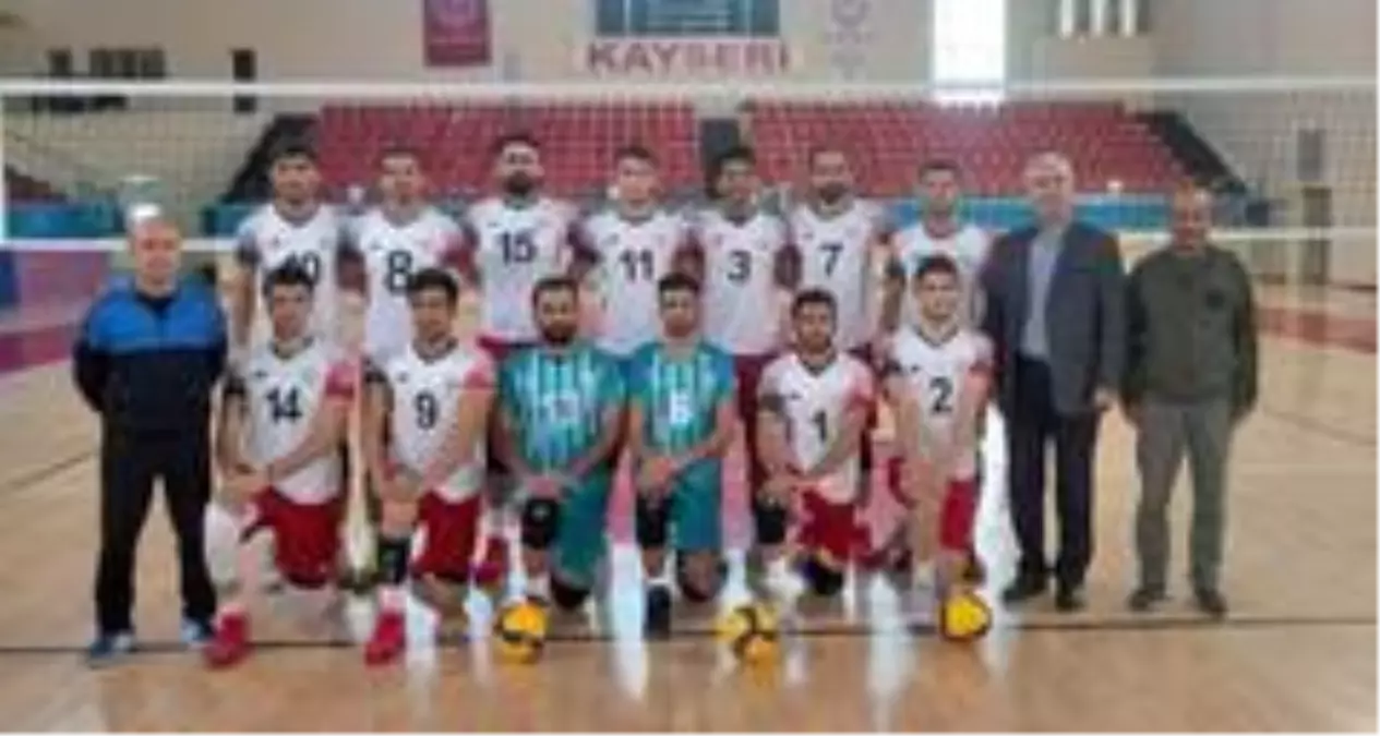 Melikgazi Belediyespor liderliği garantiledi