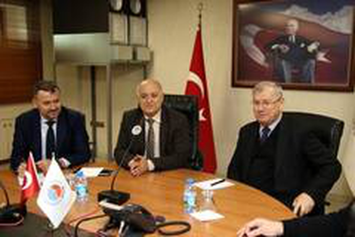 Mersinli ve Adanalı sektör temsilcileri \'Yerel Sera A.Ş.\' kurulmasını istiyor