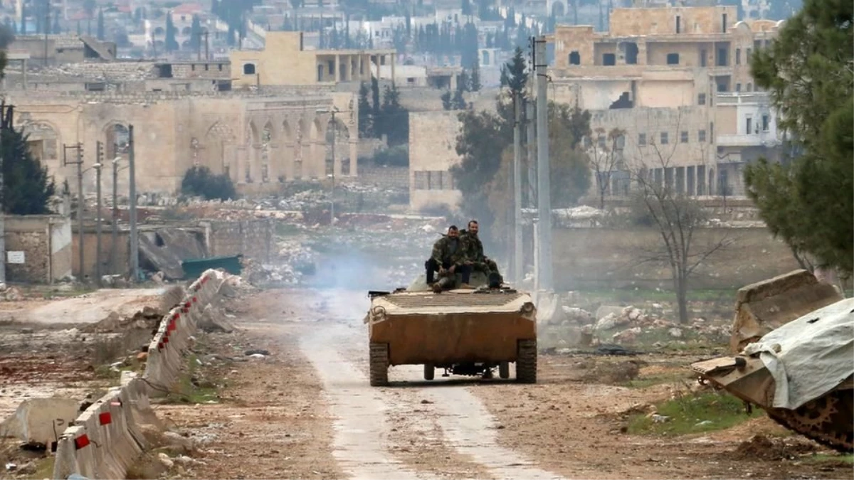 Suriye\'de Esed rejimi Halep\'in batısında pek çok noktayı kontrol altına aldı