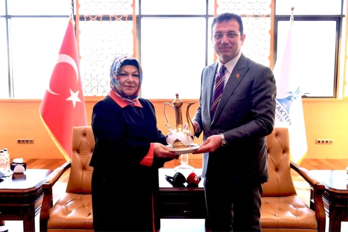 AK Partili kadın başkanı ziyaret eden İmamoğlu\'ndan sitem: İstanbul için üzücü bir durum