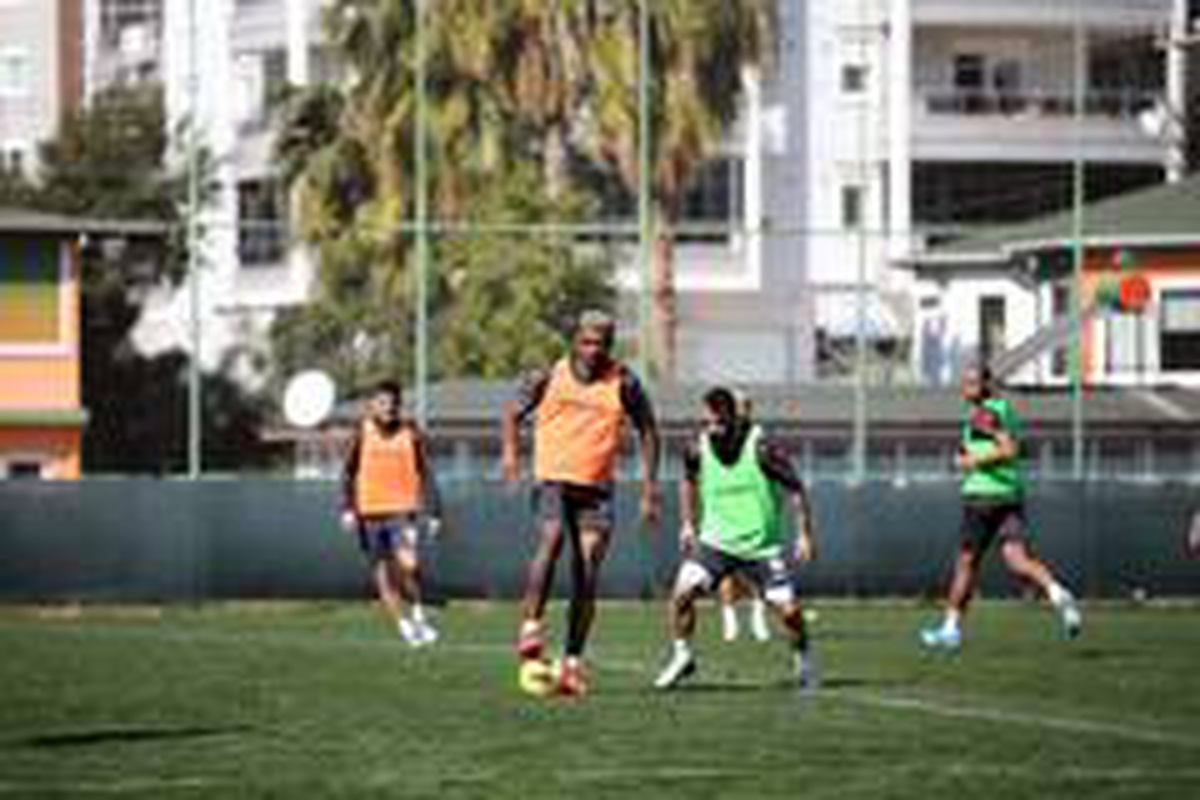 Alanyaspor, Sivasspor maçı hazırlıklarına başladı