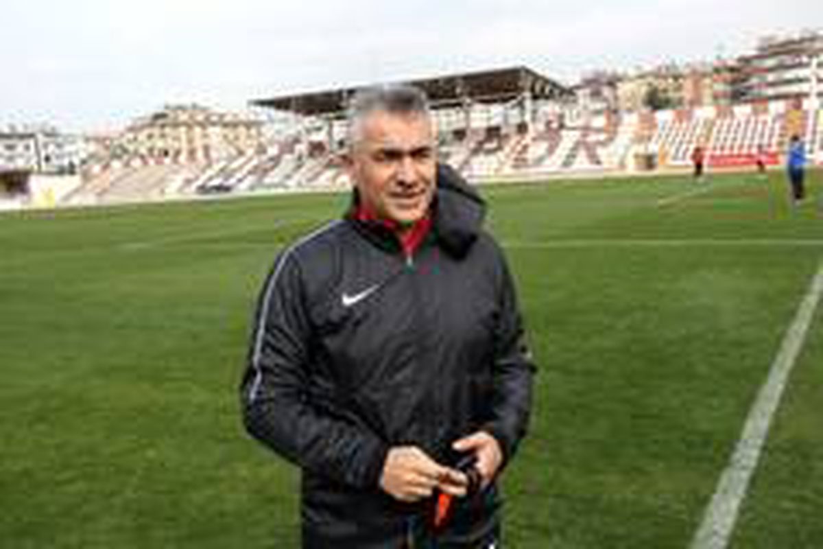 Altıparmak: "12 maç sonra Süper Lig\'e çıkacağız"