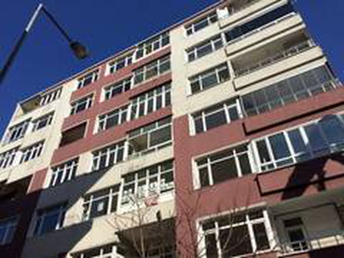 Bahçelievler\'de ağır hasarlı binaların yıkımlarına başlandı