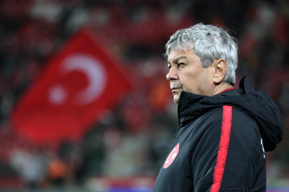 Beşiktaş, yaşı nedeniyle Lucescu\'dan vazgeçti