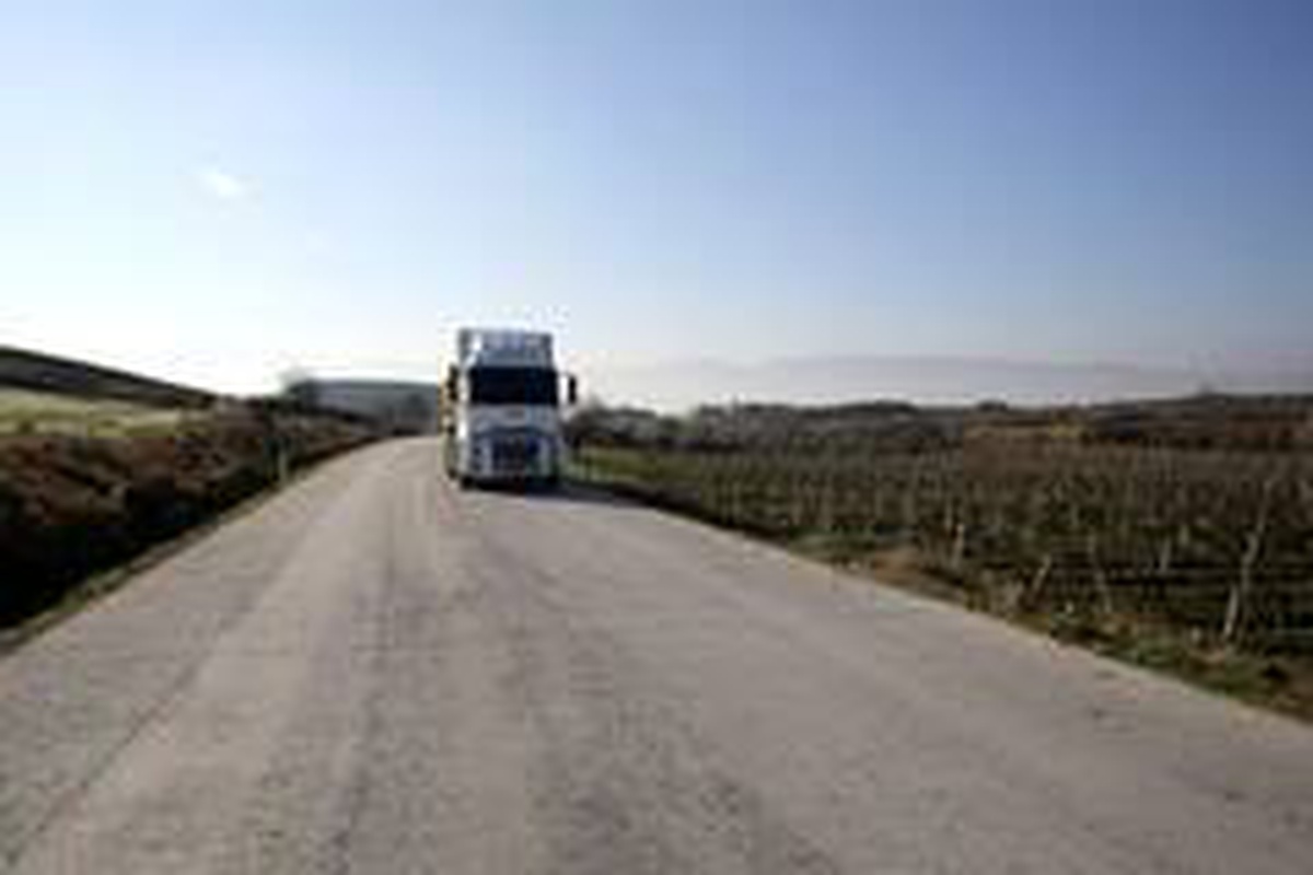 Beton yol uygulamasına yerinde inceleme