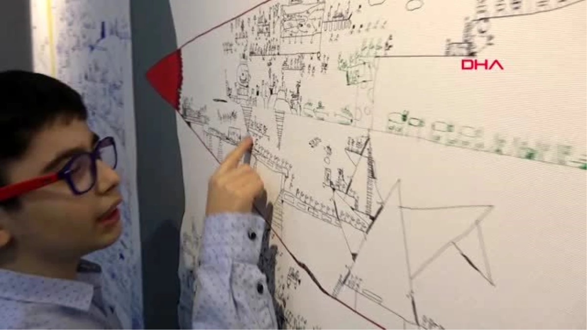İzmir 10 yaşındaki ege, tarihi olayları resme döküyor