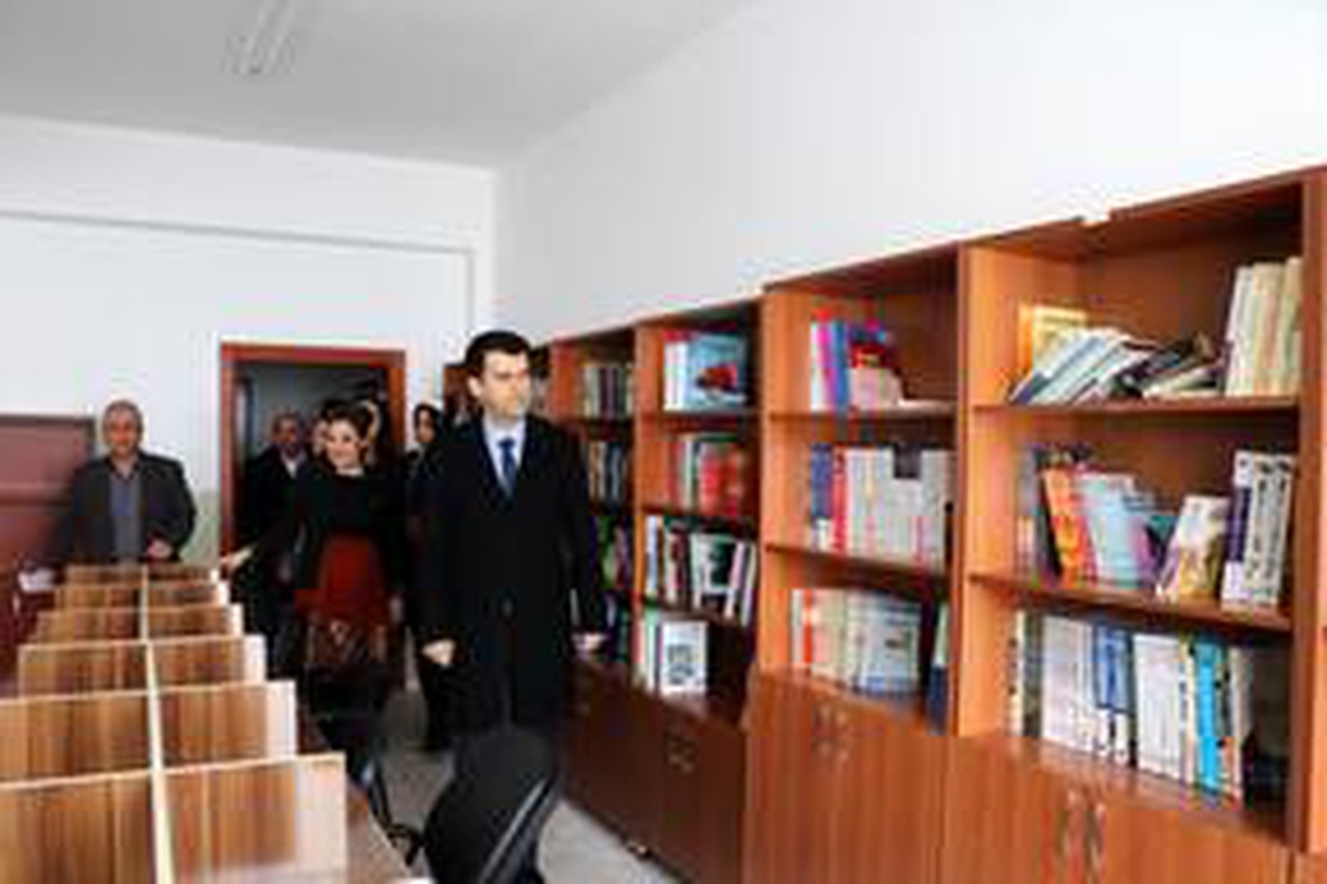 Kaymakam Sarı, Suşehri Sağlık Yüksekokulu\'nu ziyaret etti