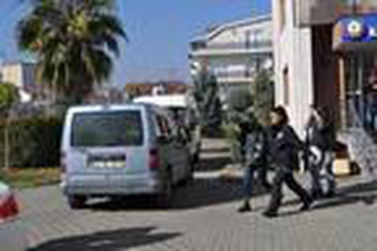 Kocaeli\'de fuhuş şüphelisi 5 kişi adliyede