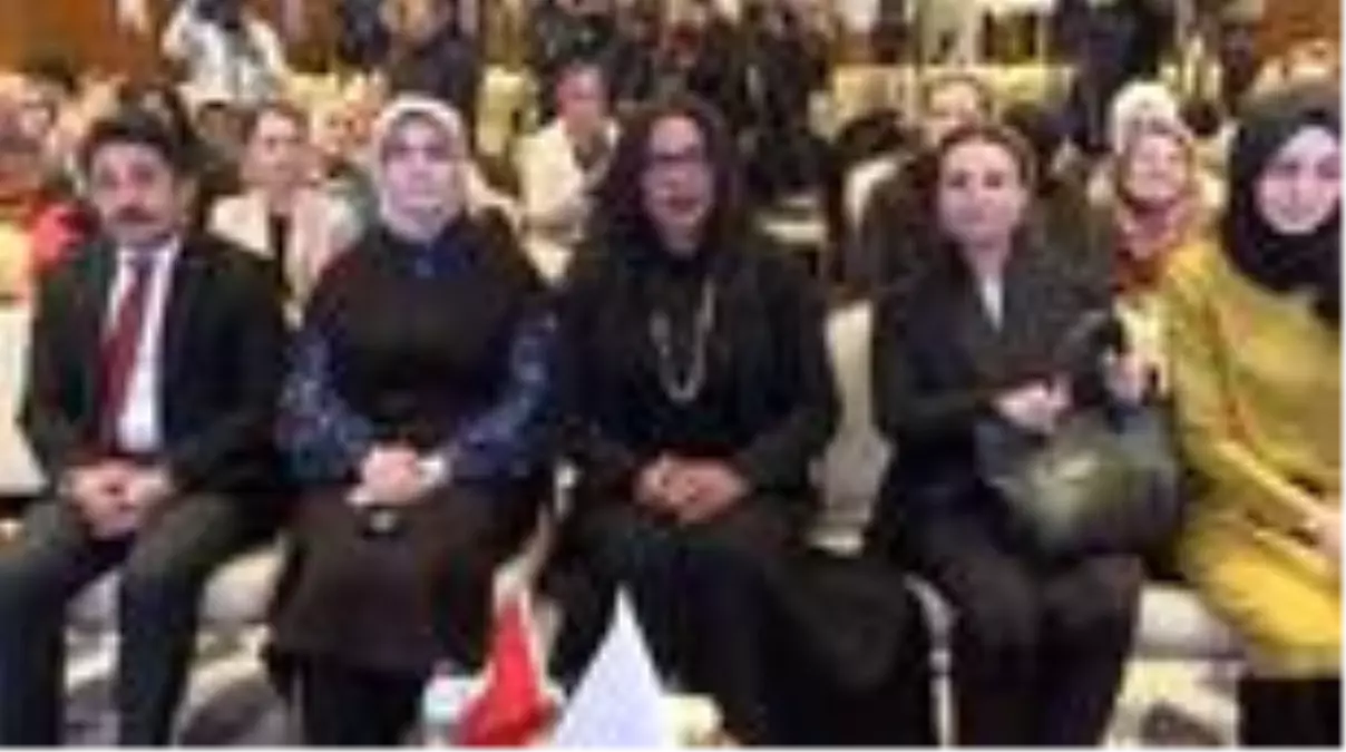 Malcom X\'in kızı İlyasa Şahbaz "Malcom X ve Onun Dünyası" konferansında konuştu