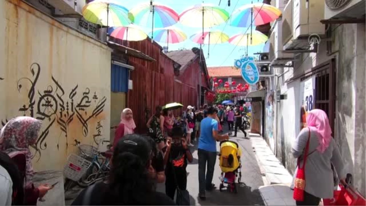 Malezya\'nın ilk liman kenti George Town ülke tarihine ışık tutuyor