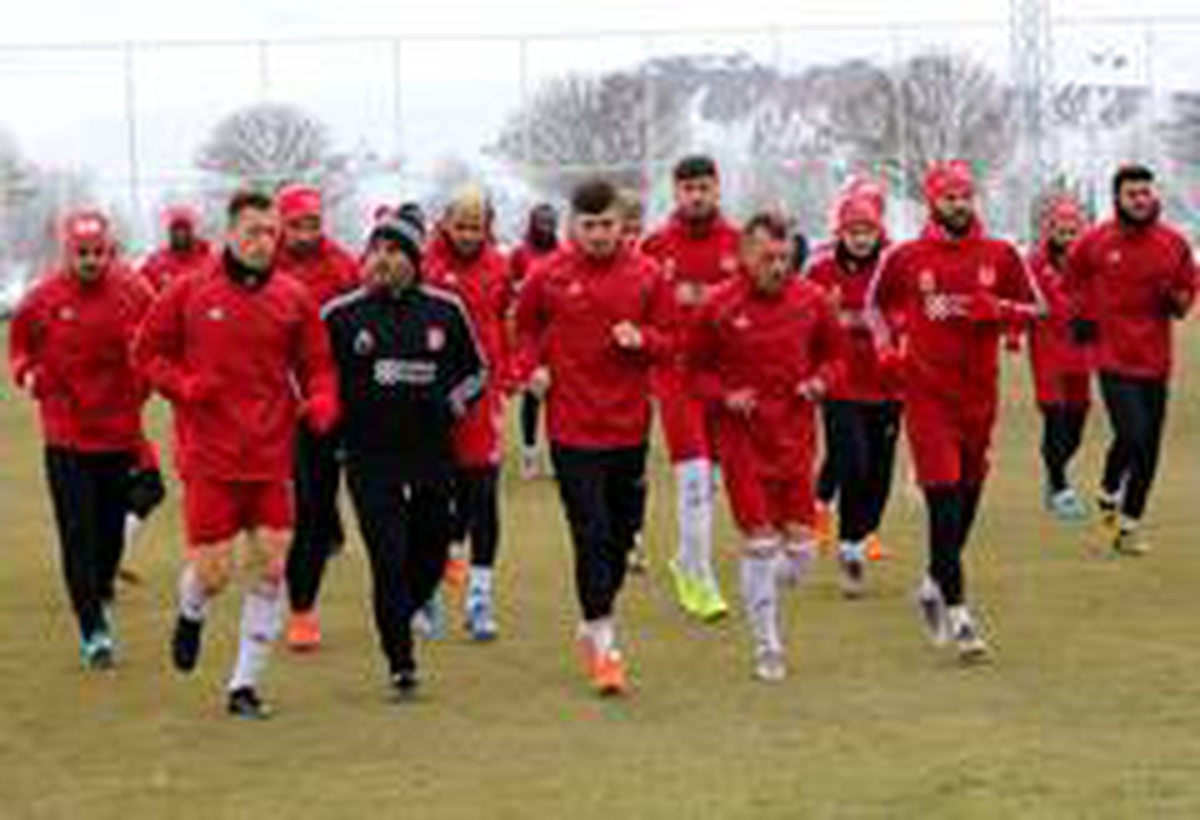 Sivasspor, Alanya mesaisini 3 eksikle sürdürdü
