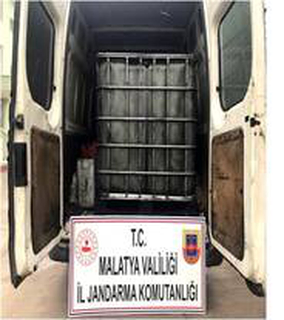 2 bin 500 litre atık madeni yağ ele geçirildi
