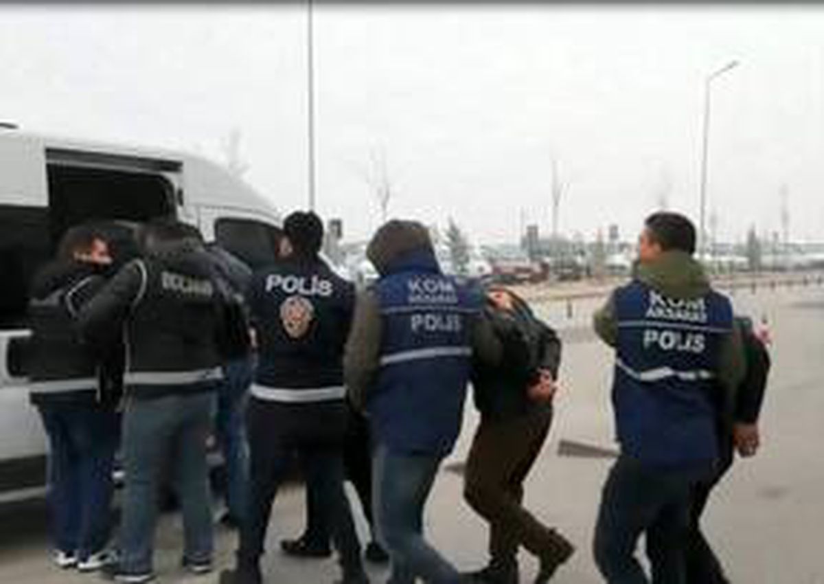 Aksaray merkezli 6 ilde komiser yardımcılığına geçiş sınavı operasyonunda 7 gözaltı
