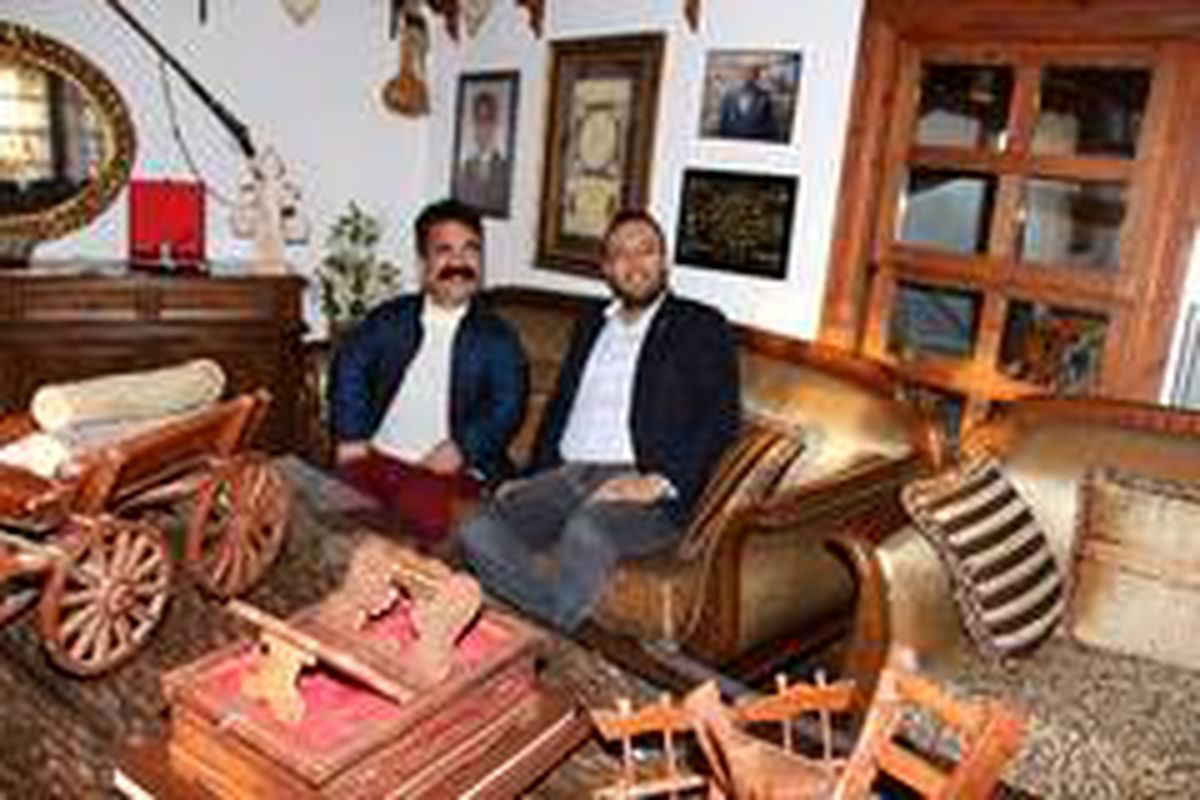 \'Çaycı Hüseyin\' lakaplı Özmol Kula\'ya hayran kaldı