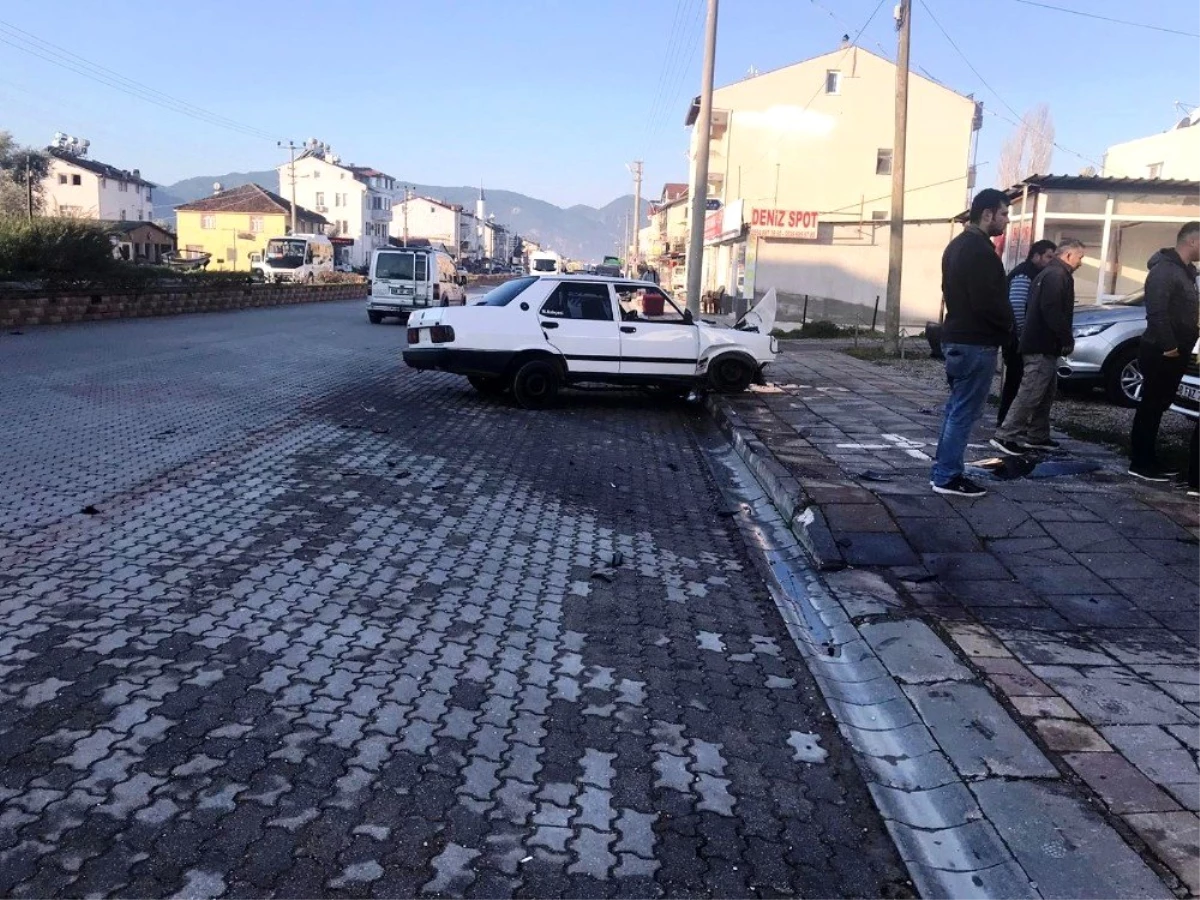 Emniyet kemeri takmayan sürücü otomobilden fırladı