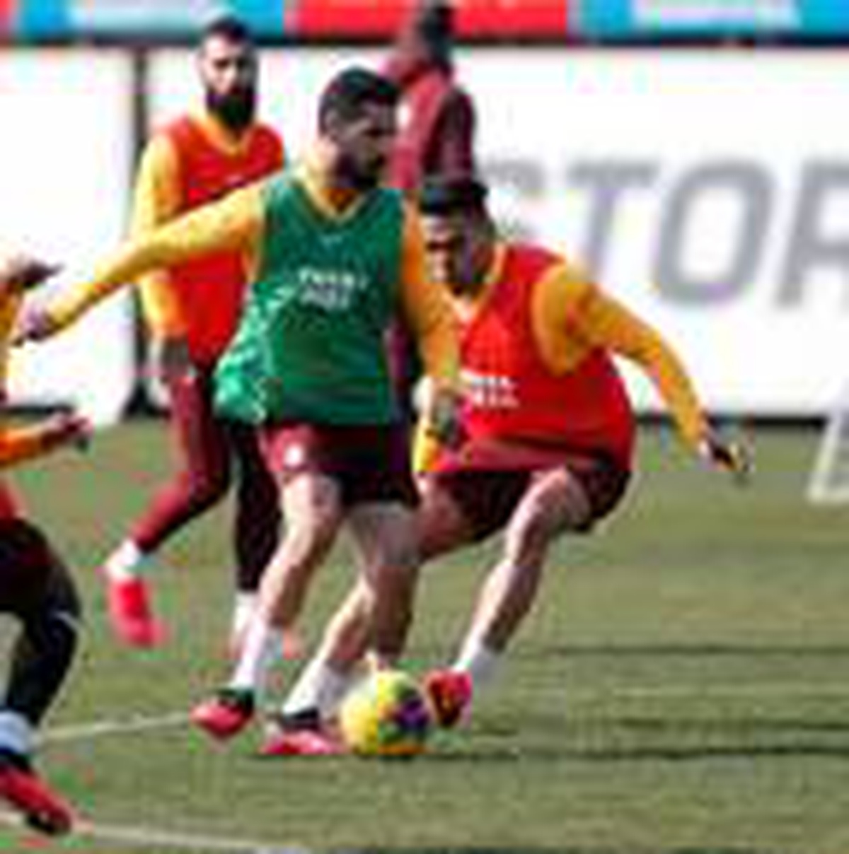 Galatasaray\'da derbi hazırlıkları sürüyor