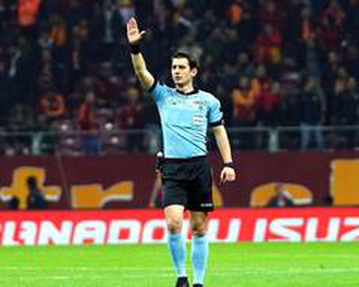 Halil Umut Meler\'in ilk derbisi