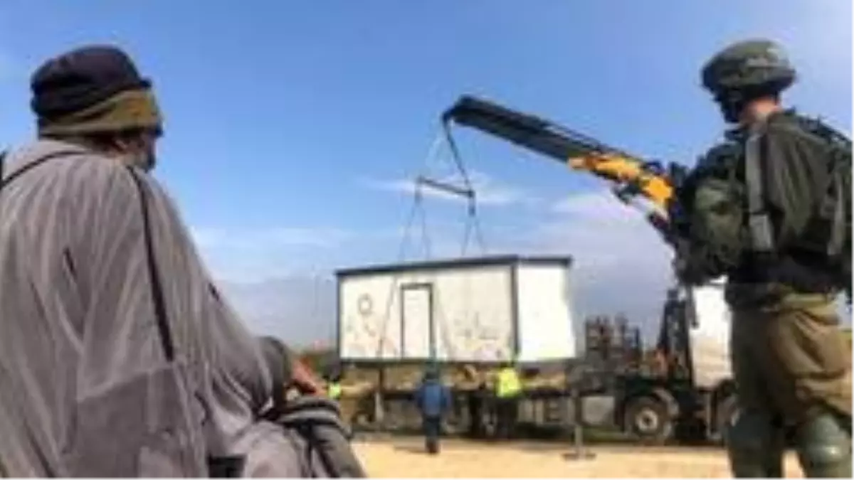 İsrail işgal güçleri, seyyar okula el koydu