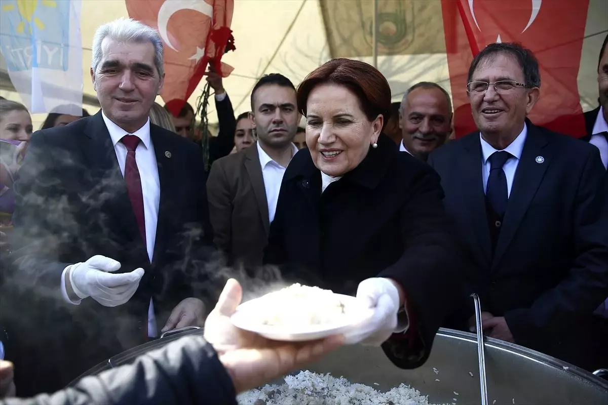 İYİ Parti Genel Başkanı Akşener: "Siyasetçilerin elini spora sokmaması lazım"