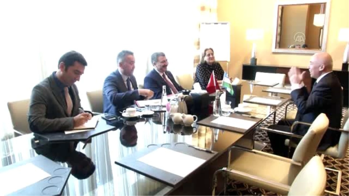 Sağlık Bakanı Koca, Özbekistanlı mevkidaşı ile biraya geldi