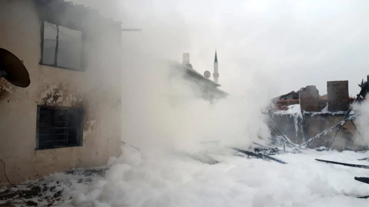 Amasya\'da ev yangını