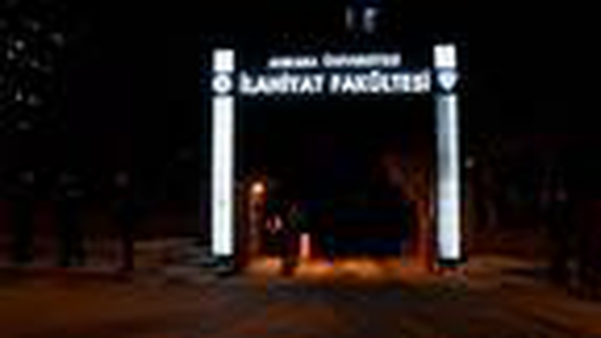 Ankara Üniversitesi İlahiyat Fakültesi\'nde yangın