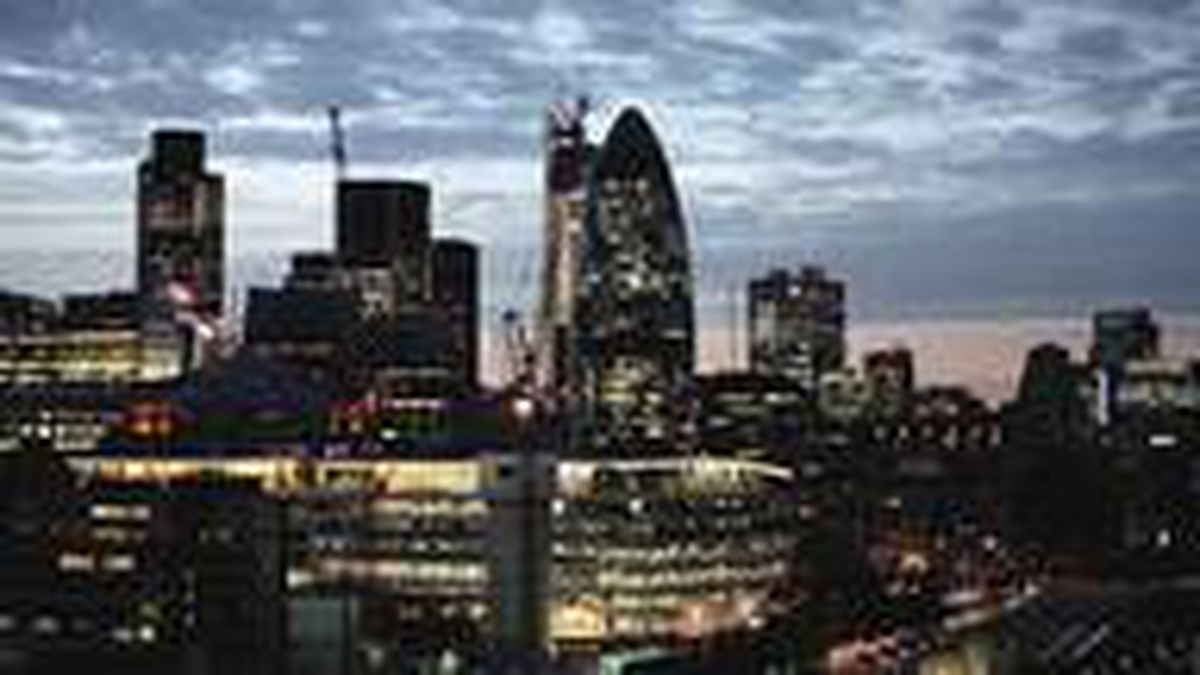 Brexit sonrası İngiliz firmalar Hollanda\'ya taşınıyor; Göç sistemi de herkes için zorlaşıyor