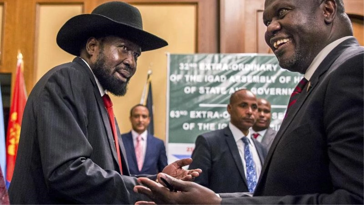 Güney Sudan\'da Devlet Başkanı Kiir muhaliflerle anlaştı, 6 yıl süren iç savaş sona erdi