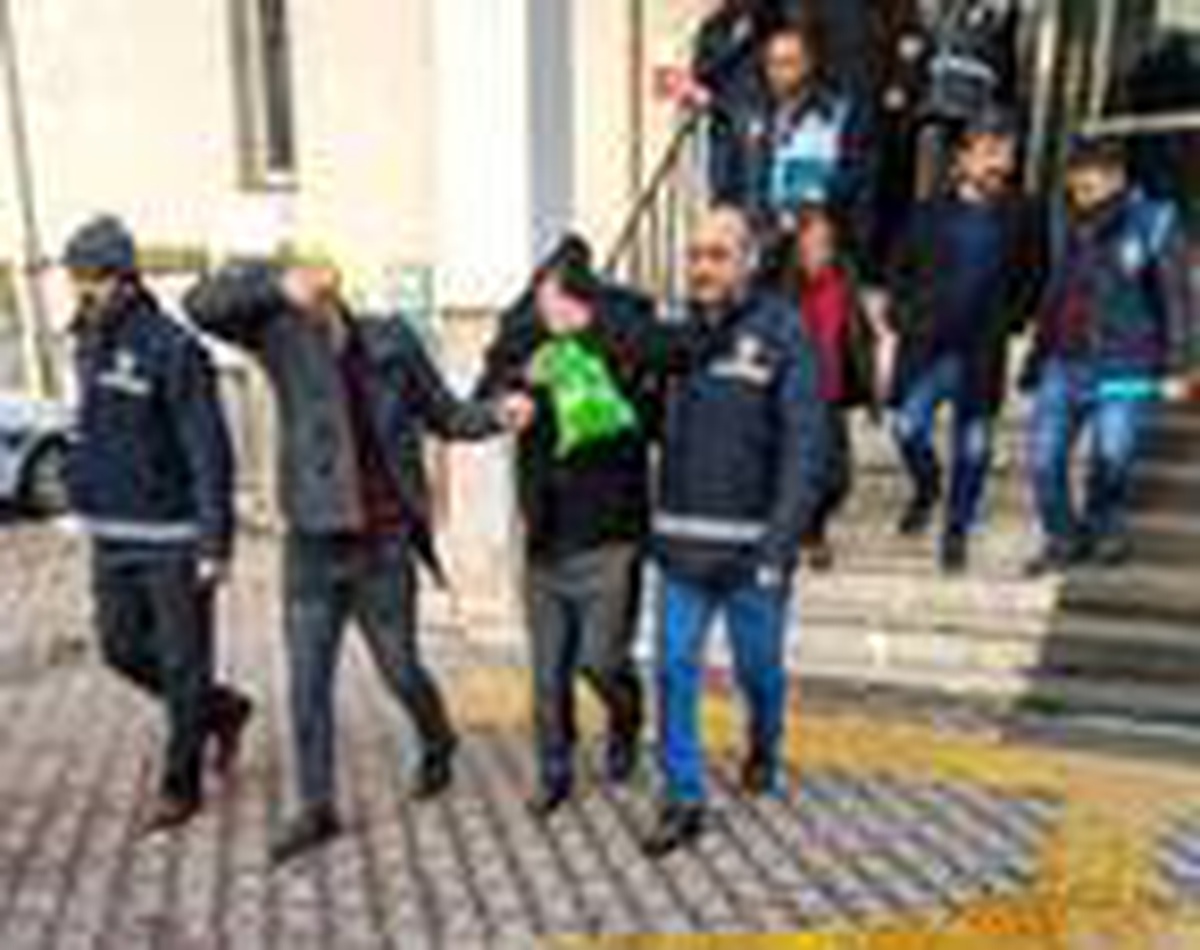 Kayseri\'de aranan 32 kişi gözaltına alındı
