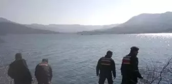 Kemer Barajı'nda kaybolan balıkçıyı arama çalışmaları 5'inci günde