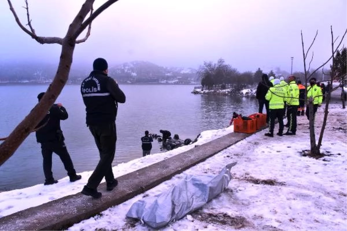 Malatya\'da otomobil baraj gölüne düştü: 1 ölü, 3 yaralı
