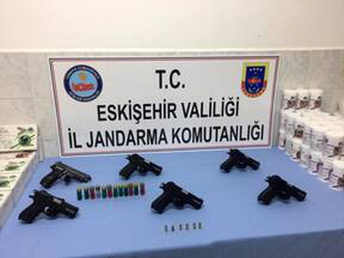 Mihalıççık\'ta silah kaçakçılığı operasyonunda 2 şüpheli yakalandı