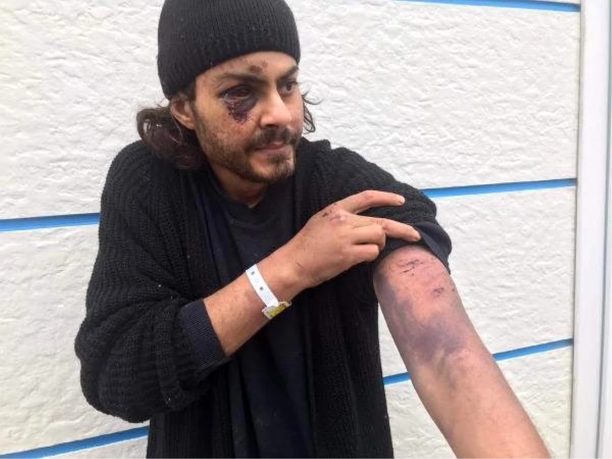 Yunan askerleri yasa dışı yollarla ülkeye girmeye çalışan Mısırlı göçmeni demir çubukla dövdü