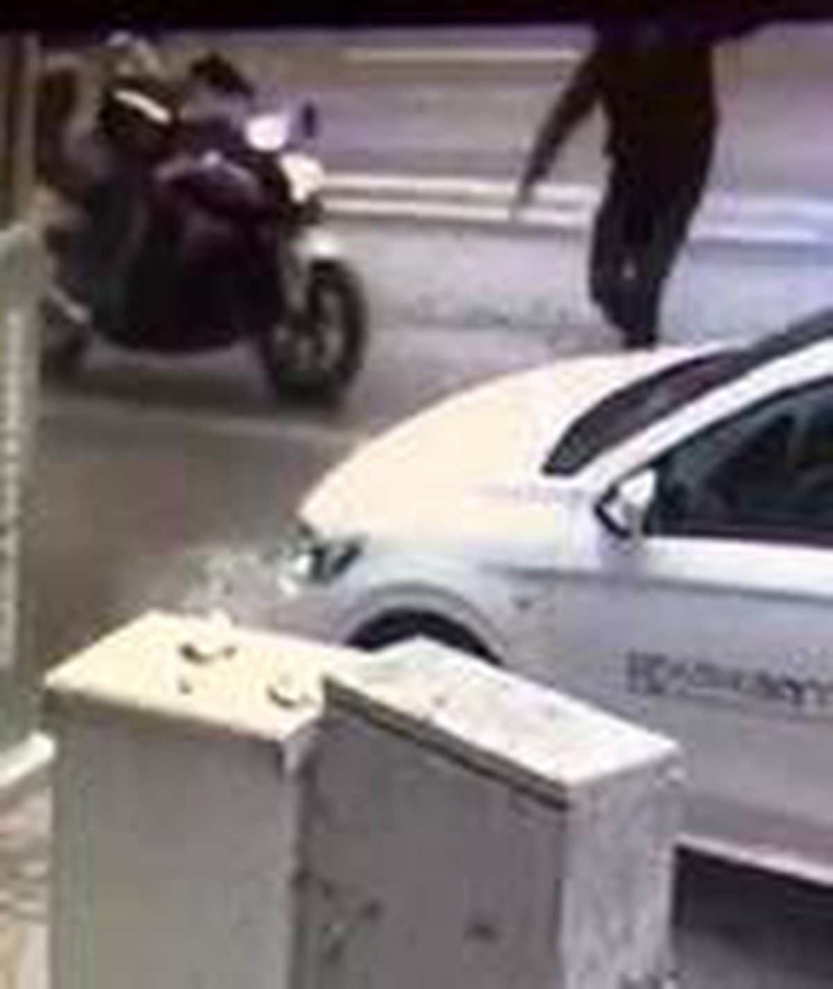 Polis motosikletinin çarptığı taksicinin öldüğü kaza kamerada