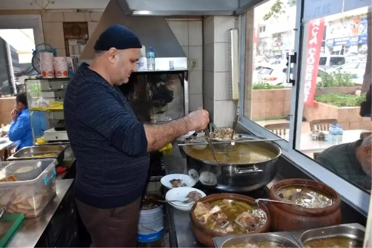 Tadı için kilometrelerce yol gittiği Muğla kebabı çorbası, işi oldu