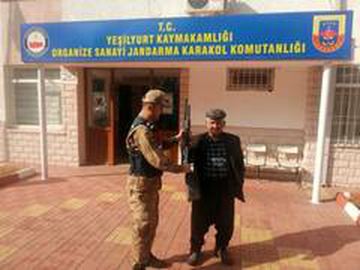 Tüfek hırsızları yakalandı