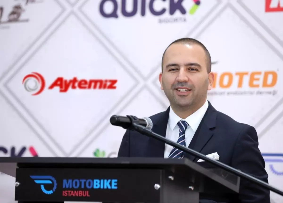 Aytemiz Motobike Fuarı\'nda motosiklet sürücüleriyle buluştu