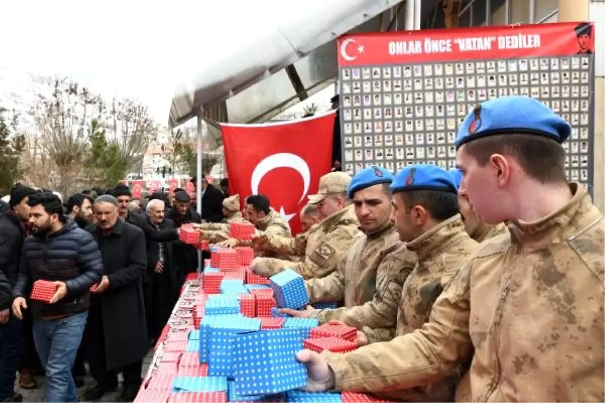 Çığ şehitleri için mevlit okutuldu