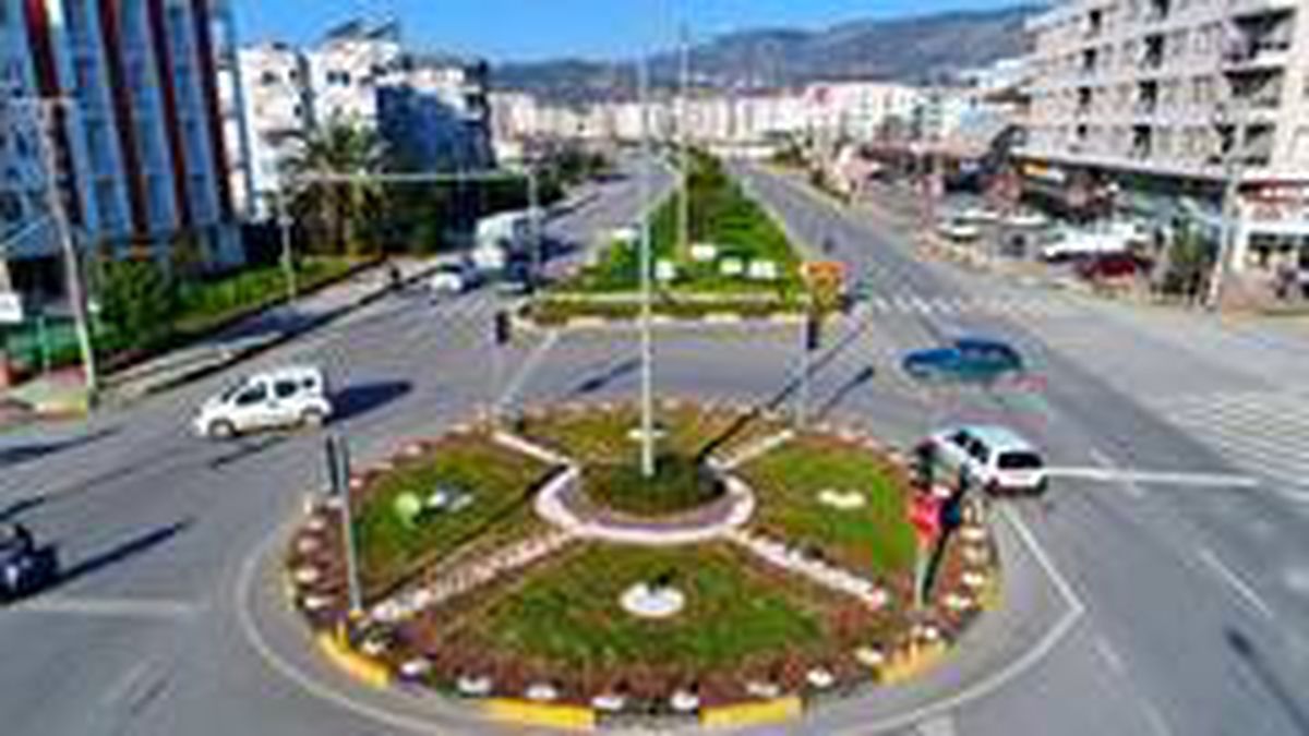 Demre\'ye 40 bin mevsimlik çiçek