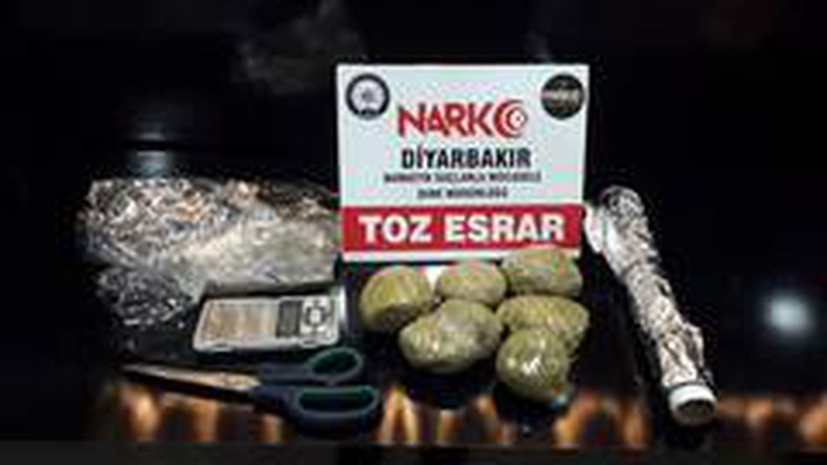 Diyarbakır\'da 101 kilo esrar ele geçirildi