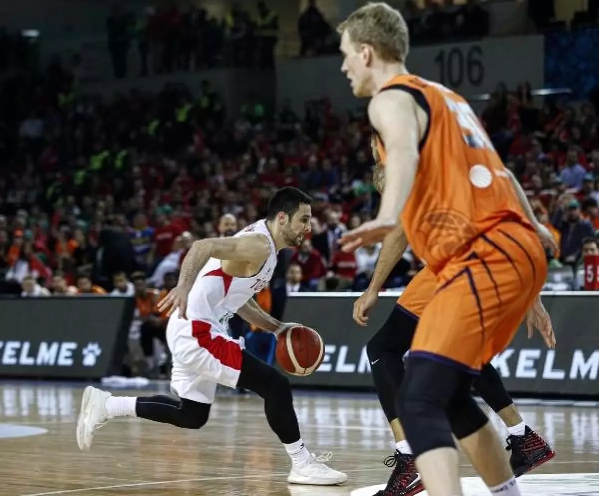 Hollanda: 65-72