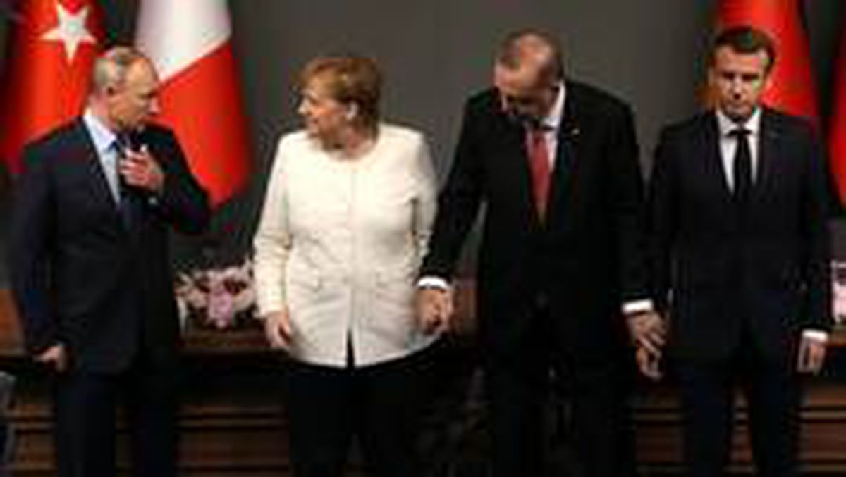 İdlib: Merkel ve Macron Putin\'i aradı, Erdoğan\'la zirve önerdi