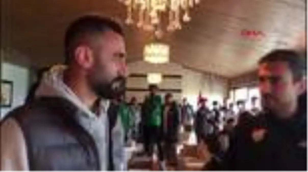 Spor bursaspor\'u, basketbol takımı oyuncuları uğurladı