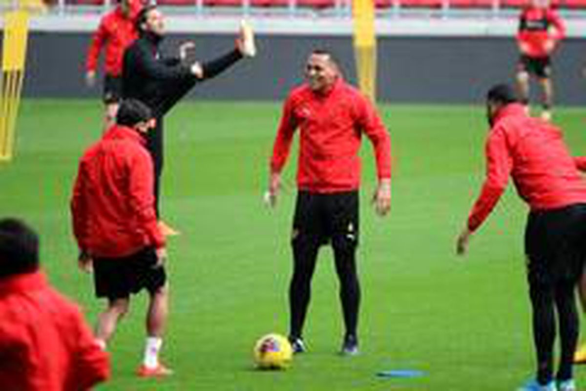 Titi: 'En fazla puanı toplayıp Göztepe'yi daha yukarılara taşımaya çalışacağız'