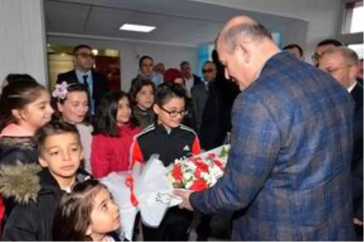 Bakan Soylu: "Sahada kazandığımızı masada kaybetmediğimiz bir Türkiye var" (1)