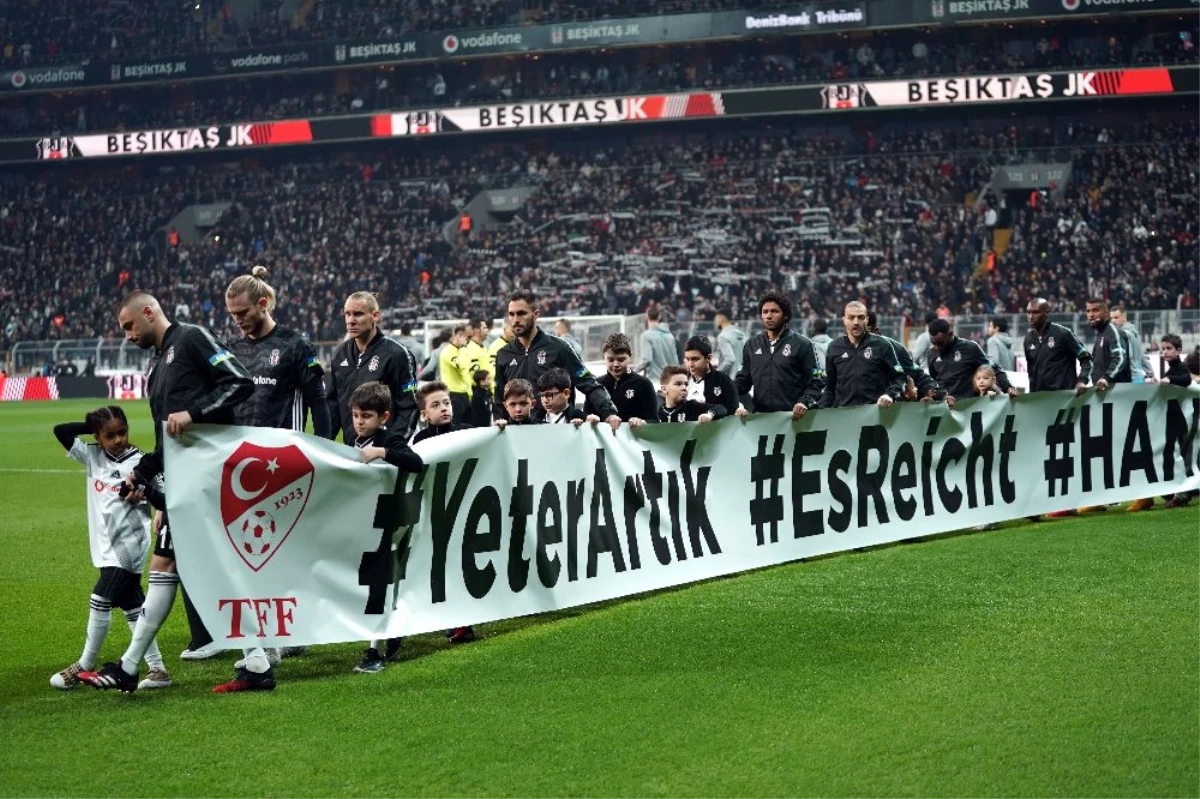 Beşiktaş ve Trabzonspor, Hanau\'yu unutmadı